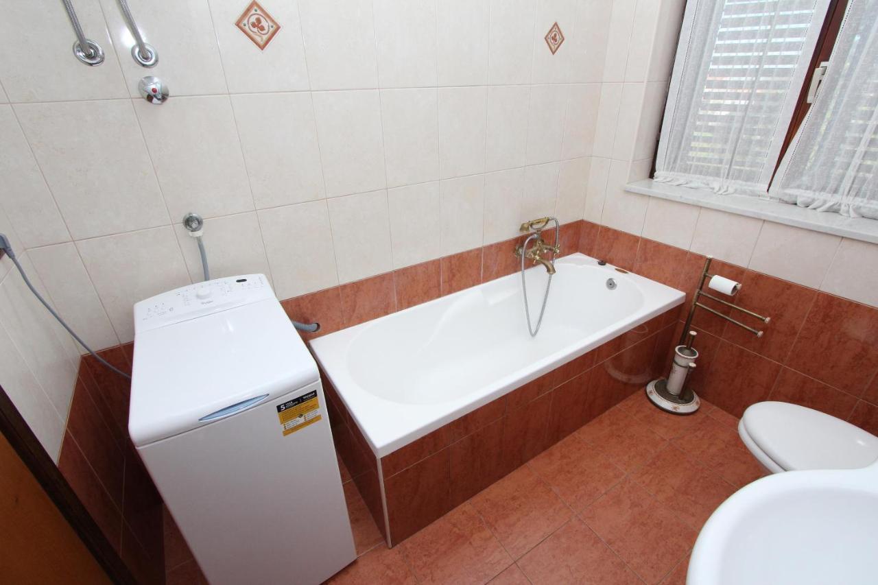 Višnjan Apartment Clementina מראה חיצוני תמונה